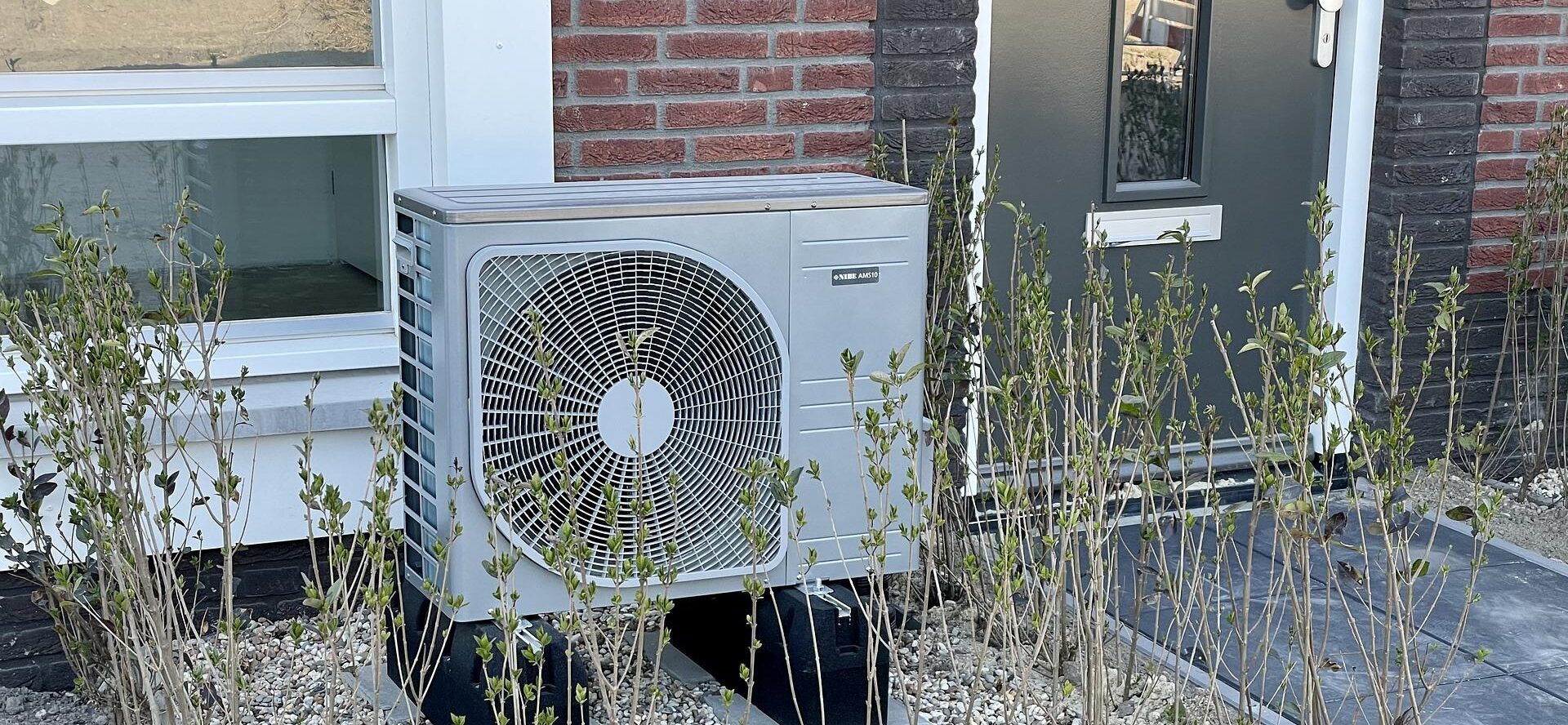 Cooling down the U.S. with maximum heat pump adoption